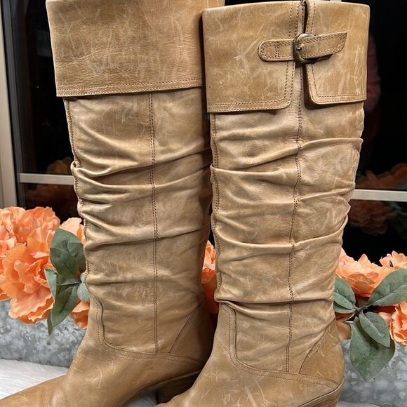 Via Spiga Leather Slouch Boots - Picture 2 of 11